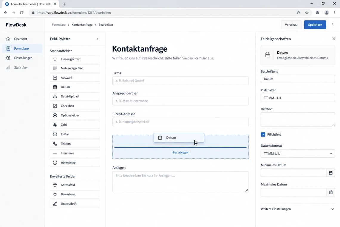 Drag-and-Drop-Editor eines Formular-Baukastens mit Feld-Palette und Eigenschaften-Spalte