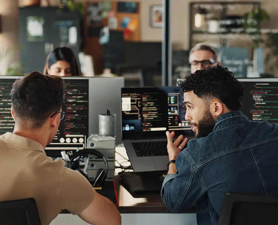 Software-Entwickler in einem Büro